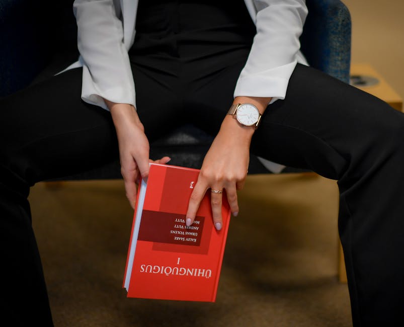 Book Review: The Power of Now by Eckhart Tolle β Summary, Key Lessons & Why It Matters