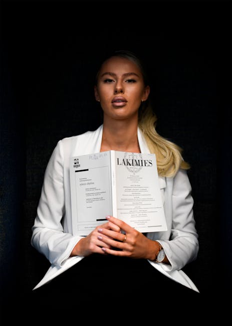 Book Review: The Power of Habit by Charles Duhigg — Summary, Key Lessons & Why It Matters