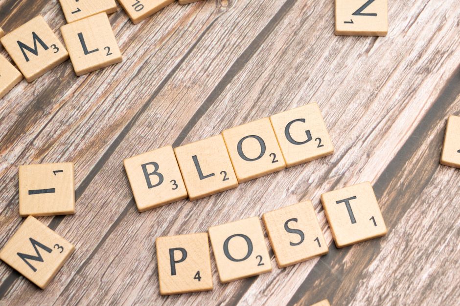 The Bookstagram Effect: How Social Media Rewrote Publishing Rules