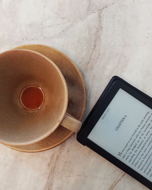 The Bookstagram Paradox: Community, Curation & The Modern Reader