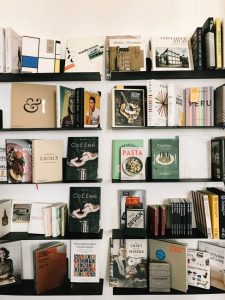 The Psychology of Bookstagram: Identity, Community & the Curated Shelf