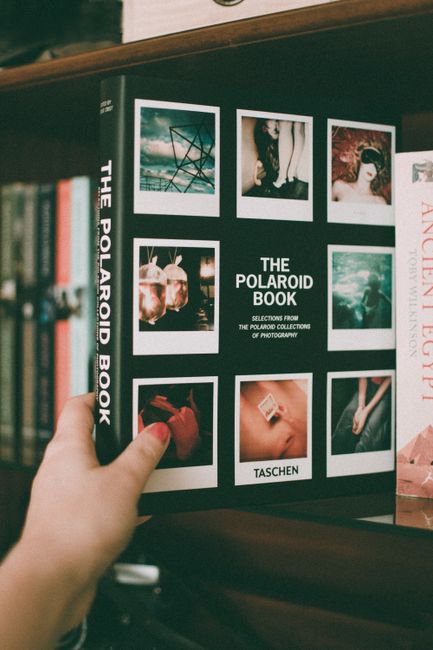 The Psychology of Bookstagram: Identity, Community & the Curated Shelf