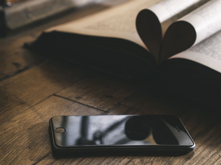 Bookstagram: A Deep Dive Into the Digital Reading Revolution