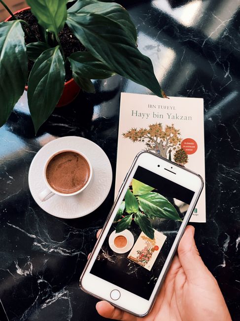 The Bookstagram Effect: How a Hashtag Reshaped the Literary World