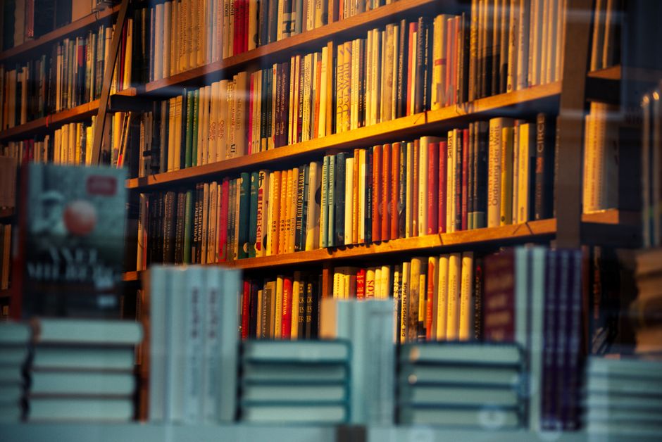 The Bookstagram Effect: How a Hashtag Reshaped the Literary World