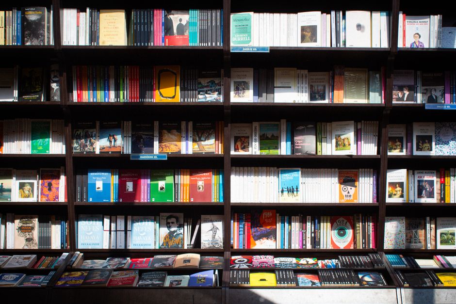 The BookTok Phenomenon: How a Viral Tide Reshaped Publishing