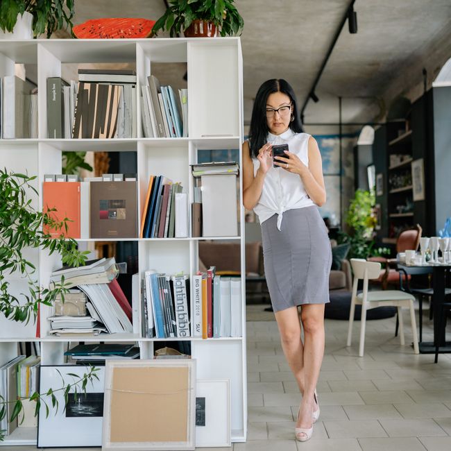 The Bookstagram Economy: How Digital Shelves Became Big Business